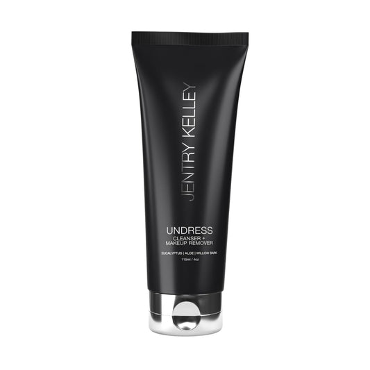 JENTRY KELLEY Undress bottle close-up for gentle makeup removal
