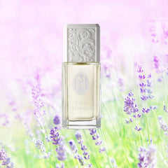 Jessica McClintock EDP box conveys elegant packaging and gifting appeal