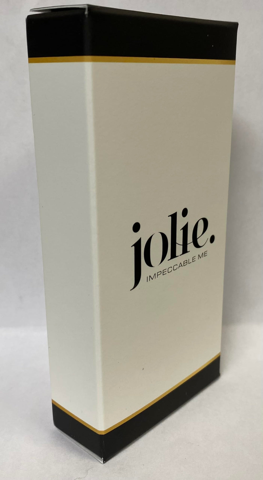Jolie Mineral Liquid Powder Foundation SPF 15 self-setting formula stays in place throughout the day.