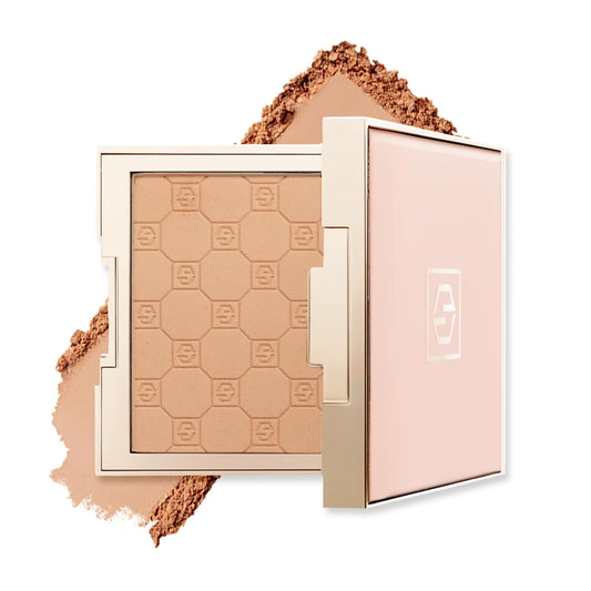 Jouer Soft Focus Powder pressed compact in Medium blurs pores and reduces shine.