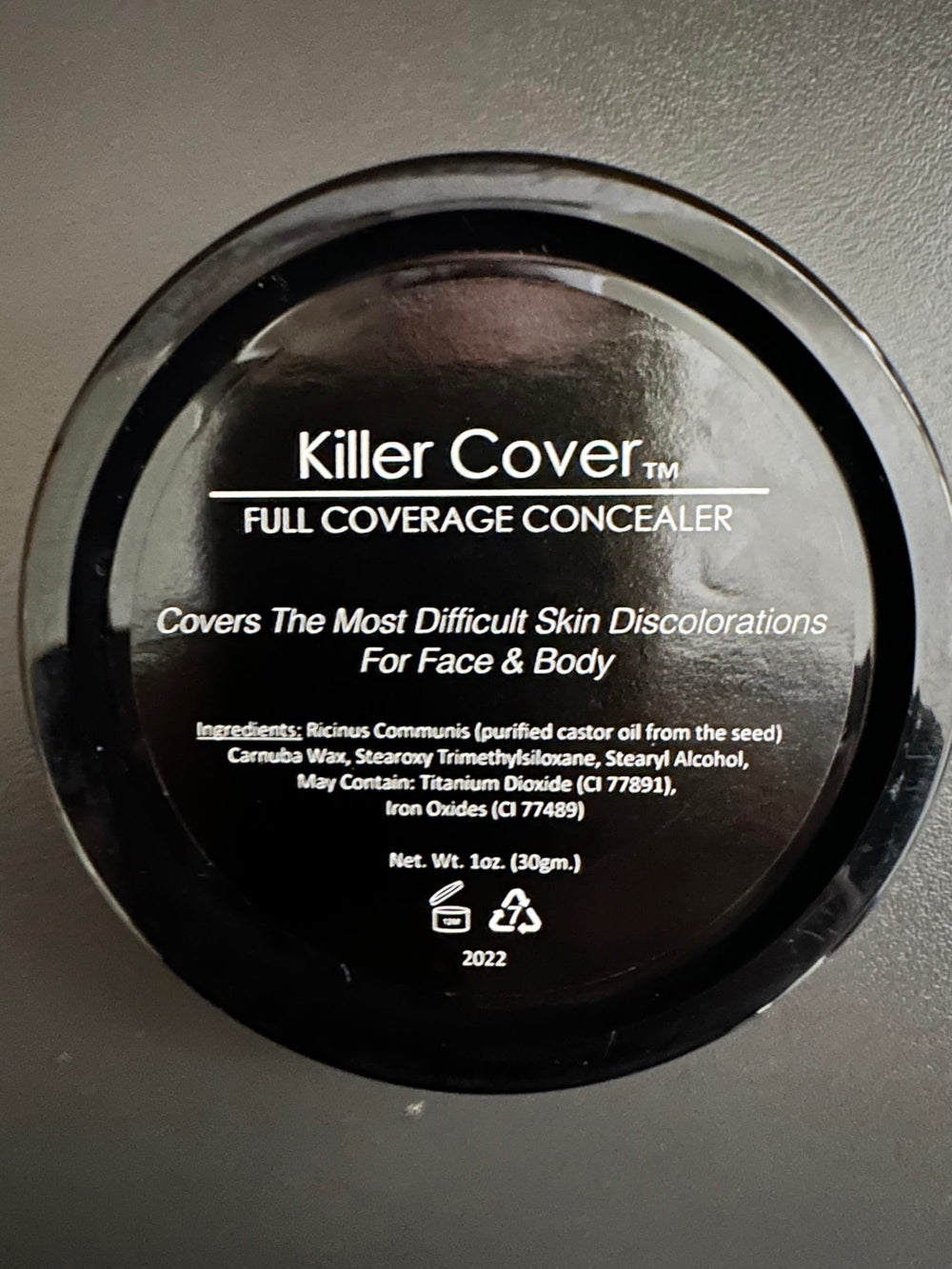 Judith August Killer Cover swatch demonstrates shade matching for skin tones.
