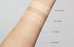 Jung Saem Mool cushion close-up reveals refined finish and coverage options.
