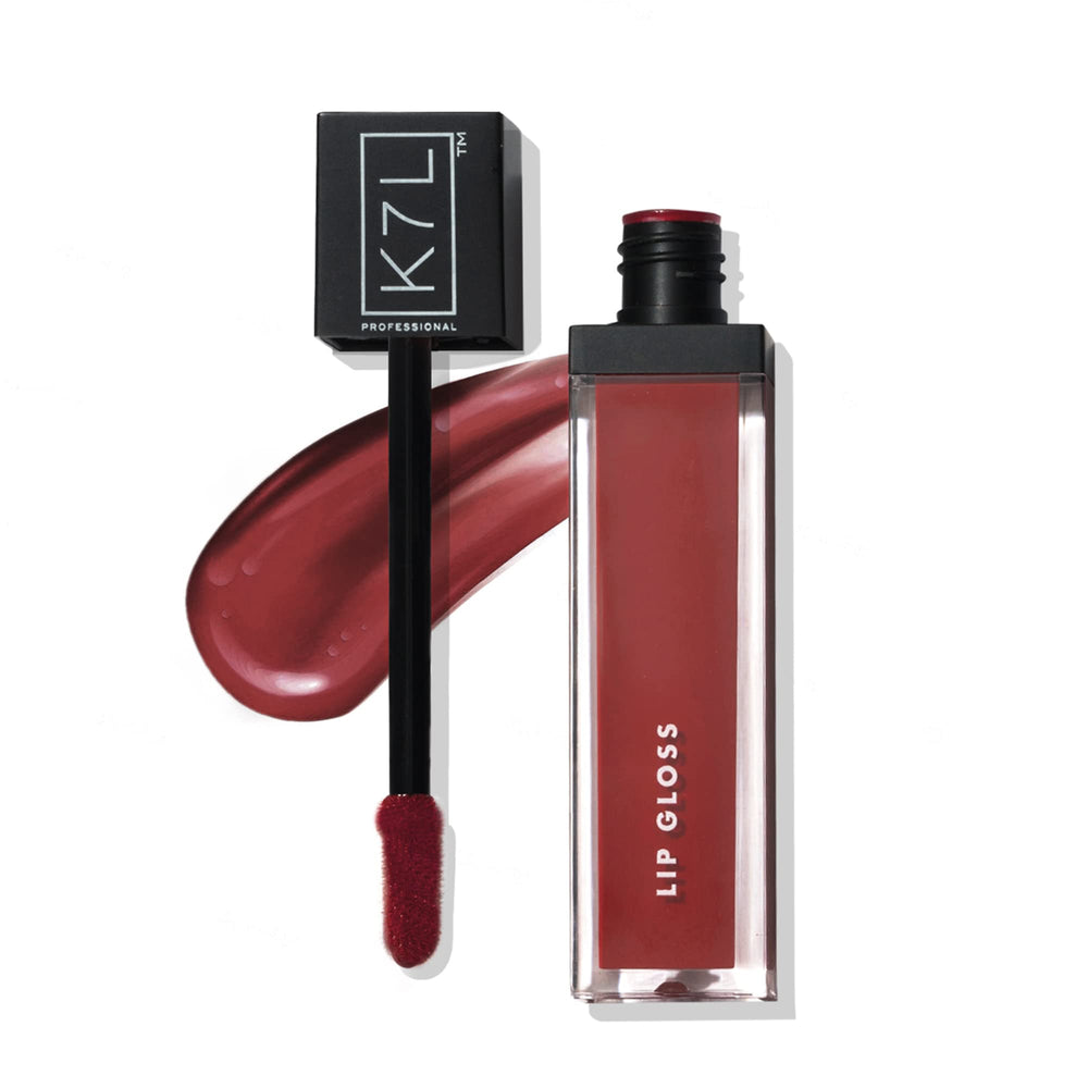 K7L Born Free applicator applies smooth, non-sticky gloss for precise coverage.