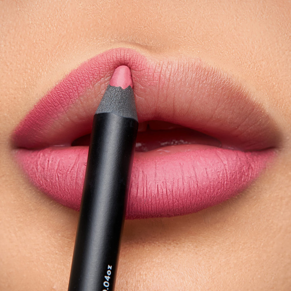 K7L Light Pink Lip Crayon packaging with vegan branding and matte finish.