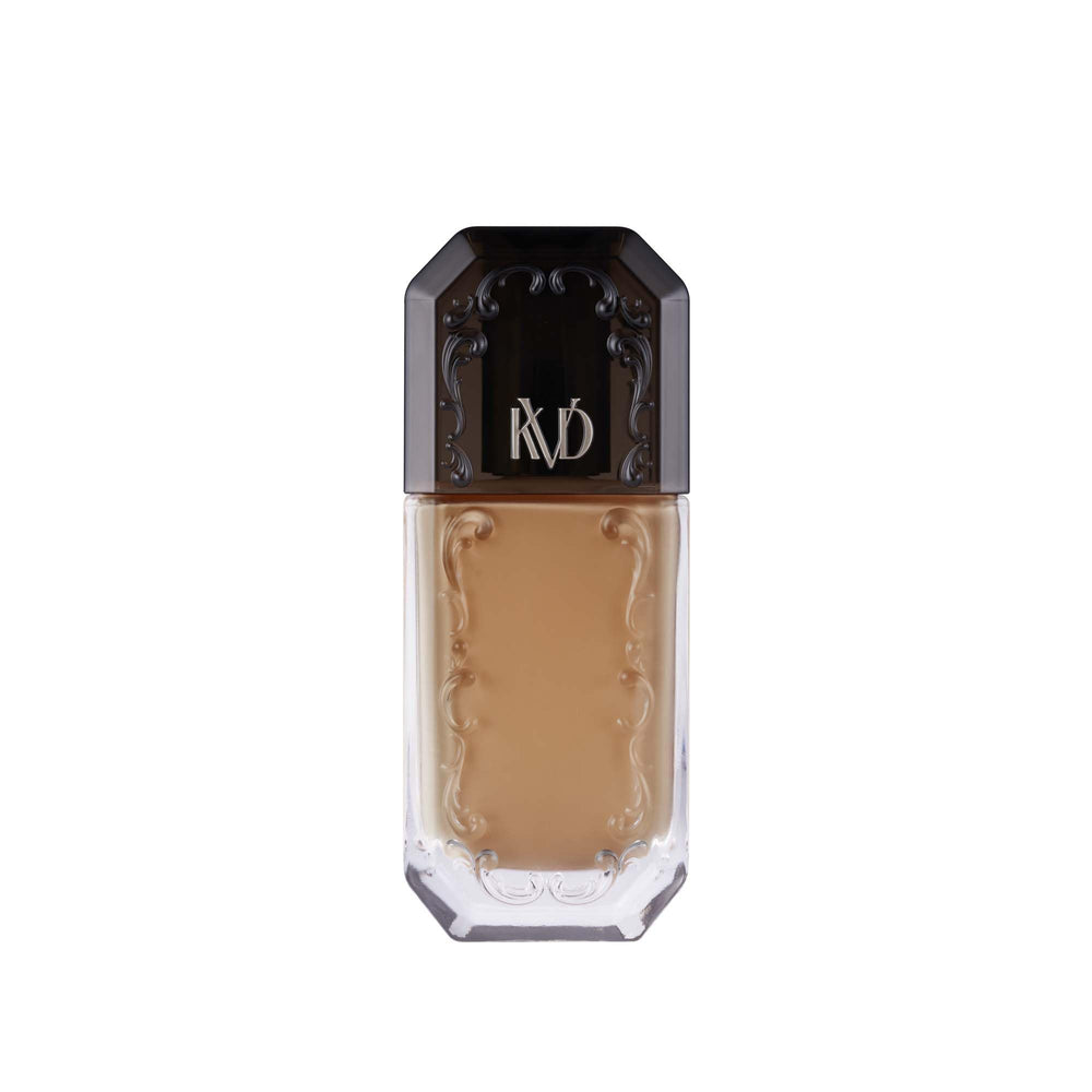 Kat Von D Good Apple Tan 066 bottle pump provides smooth, non-comedogenic application.