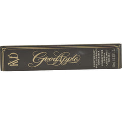 Application close-up of Kat Von D Good Apple Light 103 for easy blending.