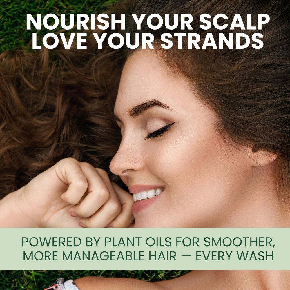 KESMEDIK Tea Tree Oil Conditioner texture swatch reveals creamy hydration.