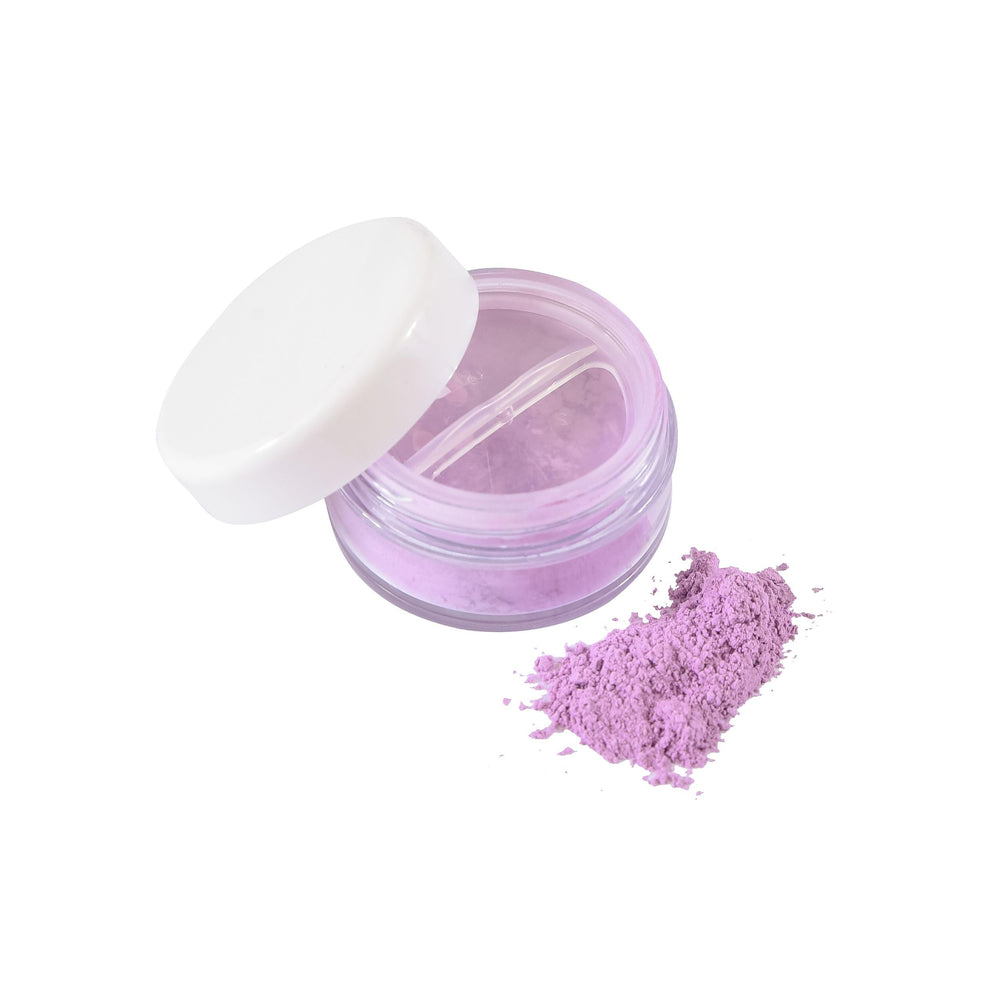 Klee Naturals eye shadow applicator for easy pigment placement during play.