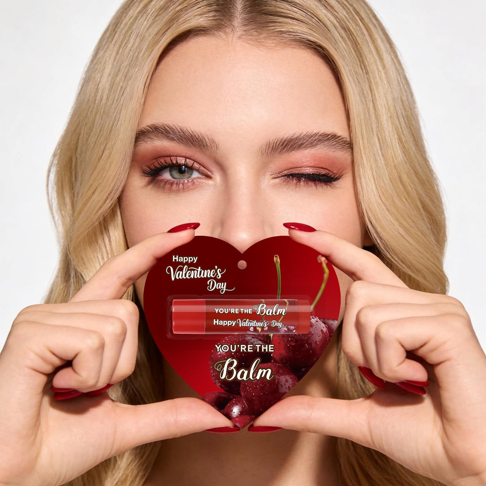 Kuabiz non-greasy hydrating lip balm with velvety feel.