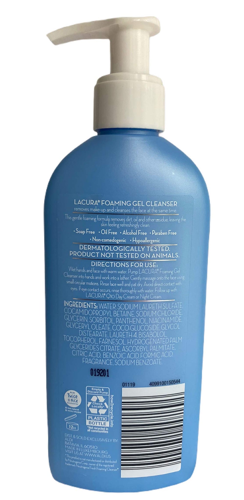 Lacura Hydrating Cleanser foaming gel close-up showing rich lather for skin nourishment.