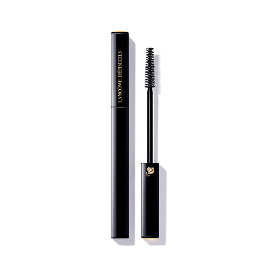Lancôme Définicils bottle close-up with premium packaging ideal for gifting