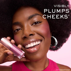Lancôme Skin Idôle soft-matte finish showing smooth skin.