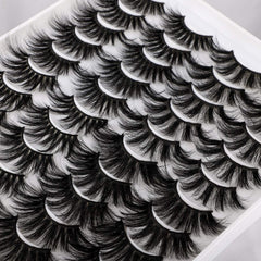 Lanflower 25mm lashes packaging view for bulk wholesale