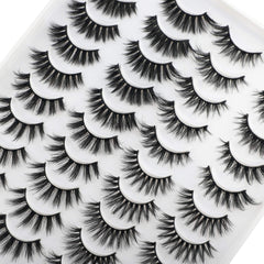 LANFLOWER 3D multi-layer false eyelashes add depth and dimension.