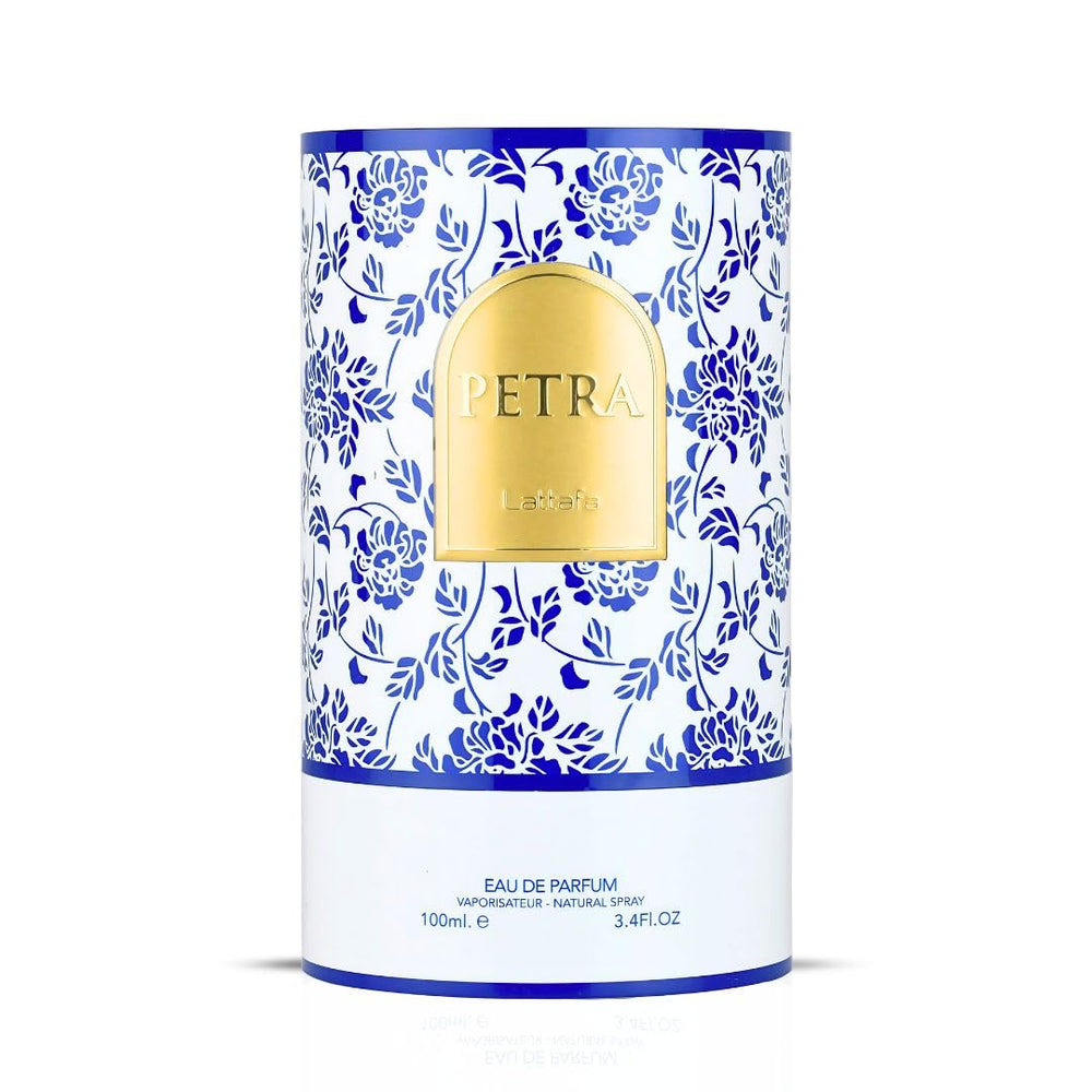 Petra heart notes tuberose and coconut convey creamy tropical softness.