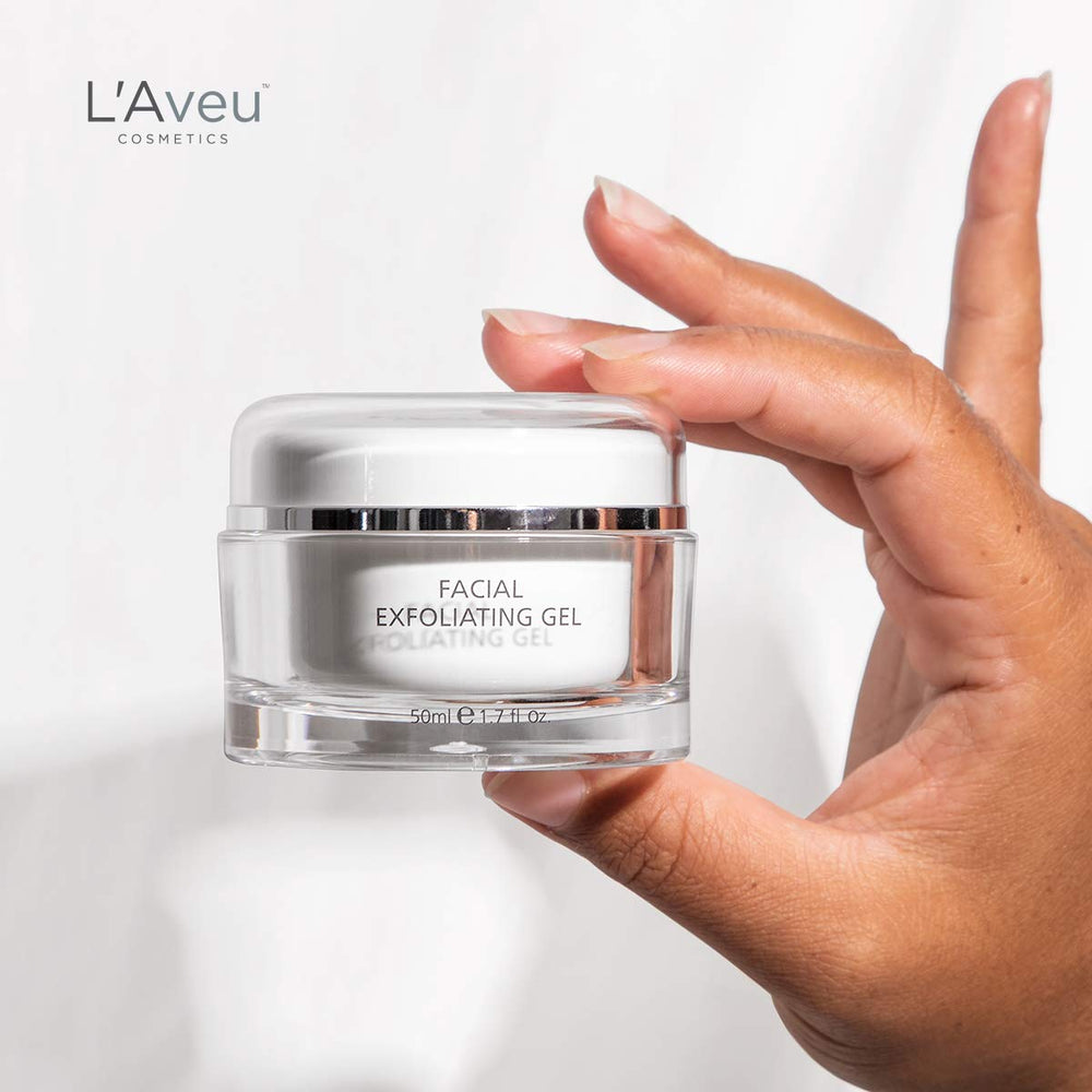 L'Aveu routine shot demonstrating exfoliation step in skincare.