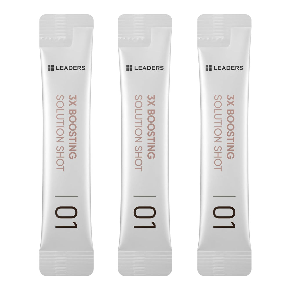 LEADERS Modeling Powder Pack close-up highlighting at-home spa routine.