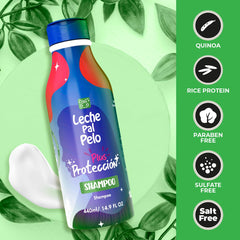 Foam on hand with Leche Pal Pelo shampoo illustrating gentle cleansing