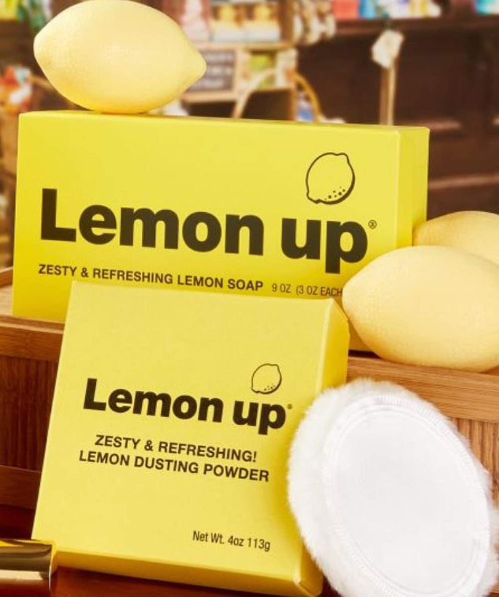Lemon Up close texture reveals light, absorbing powder for soft, matte skin.