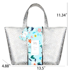 LILY ROY bath salt soak for relaxing at home.