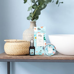 LILY ROY jojoba oil for nourishing skin and hair.
