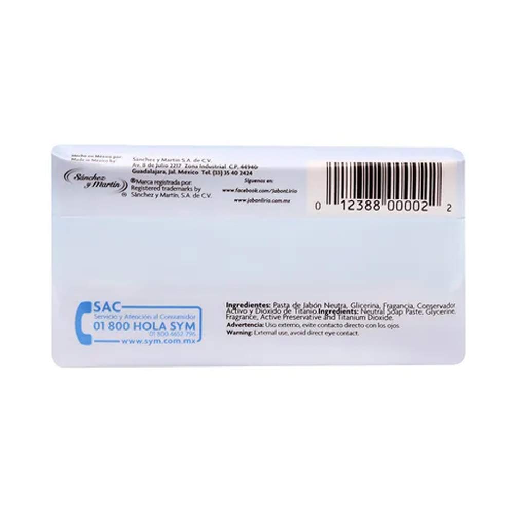 Lirio Neutro Bar Soap bubbles demonstrate gentle cleansing.
