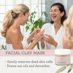Lizush luxury box showcases the six-piece spa set.