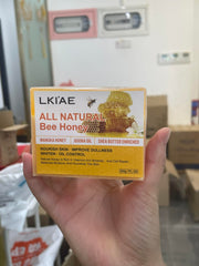 LKI'AE Honey Soap foam application demonstrating rich cleansing and moisture