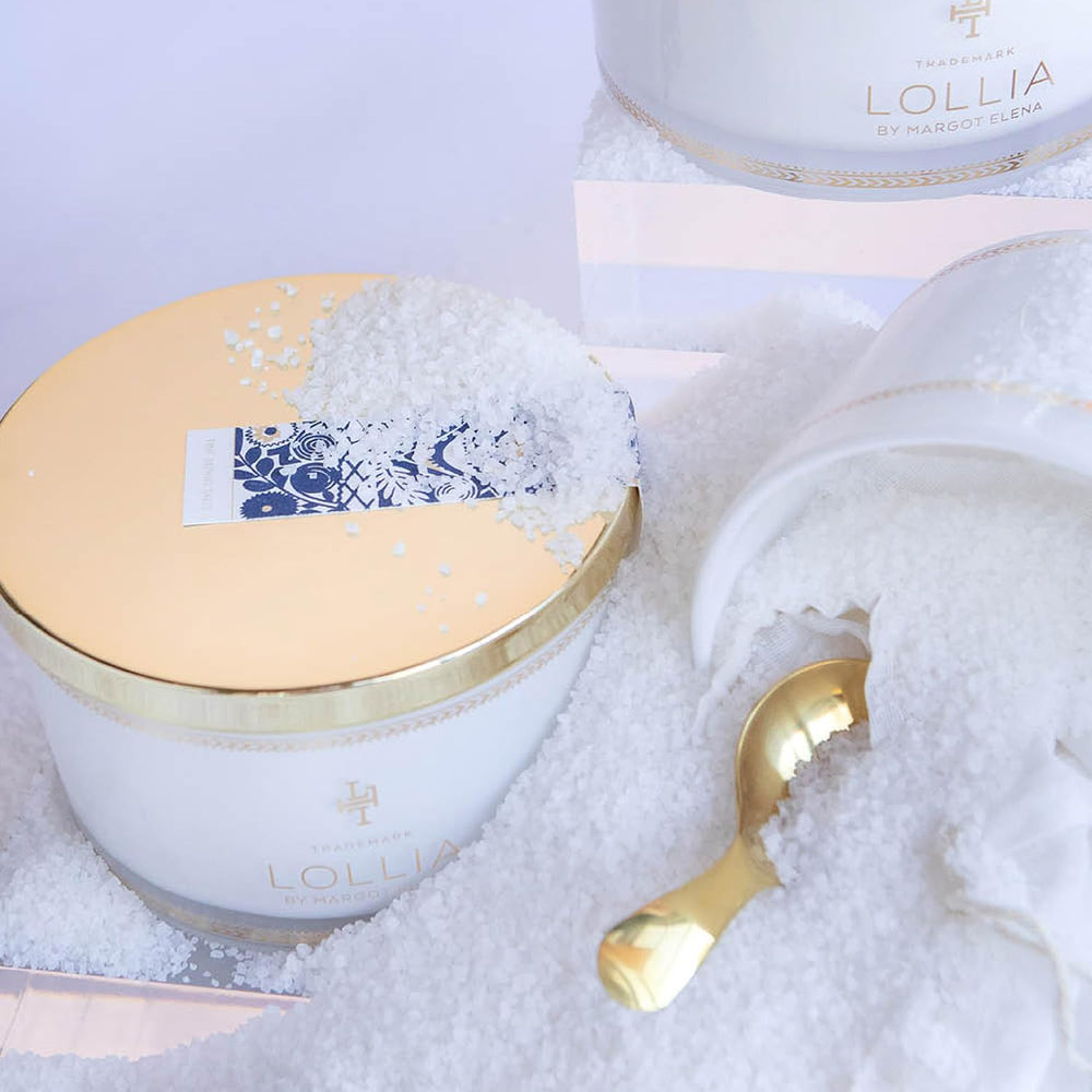 LOLLIA Dream Bath Salt notes highlight Linden, White Tea, and Honeysuckle