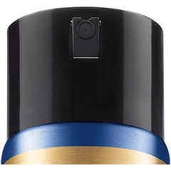 L'Oreal Paris Elnett brushable finish keeps hair touchable from roots to ends.