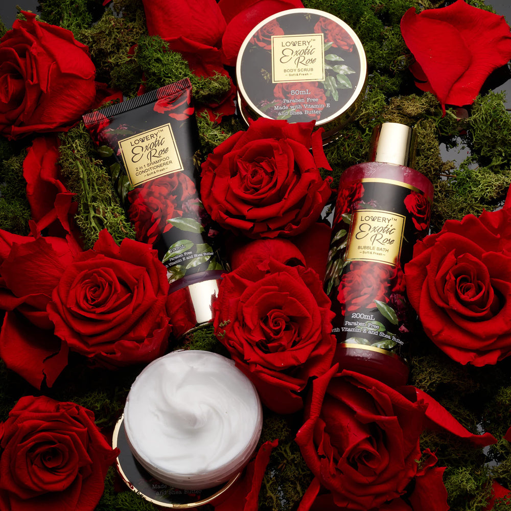 Lovery bath salts and lotion set provides soothing moisture
