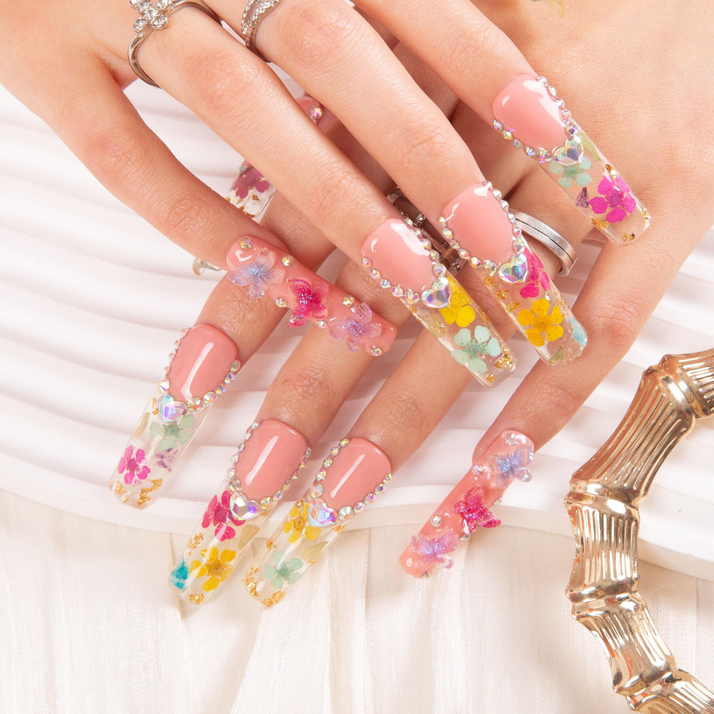 LOVFUL Flora press-on nails with easy application for quick glam at home