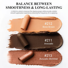 Luxaza Pro Coral Island metallic shimmer finish on eyelid for bold eyes