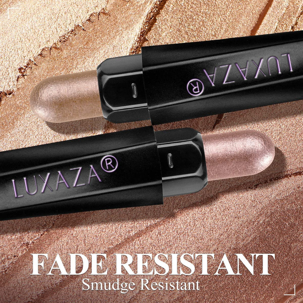 LUXAZA PRO Pink Ocean eye shadow stick is highly pigmented.