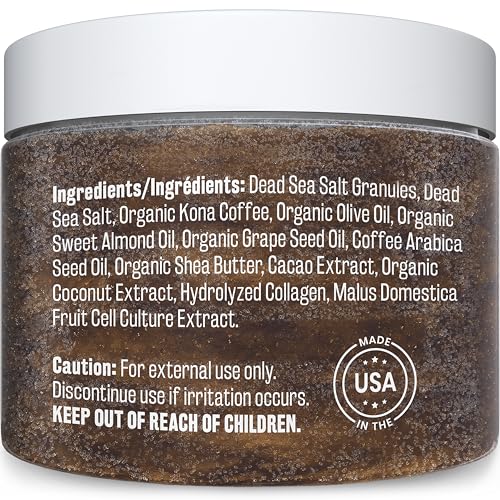 Close-up of M3 Naturals scrub texture showing exfoliating grains