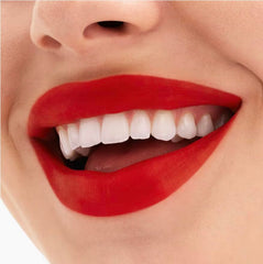 MAC Locked Kiss Gutsy close-up texture shows smooth budge-free lips