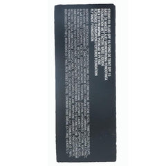 MAC Studio Fix Fluid SPF15 NW30 texture swatch shows a natural matte finish for photo-ready skin