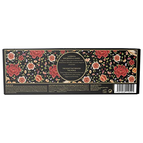 Maja Myrurgia soap close-up texture for a creamy cleansing surface.