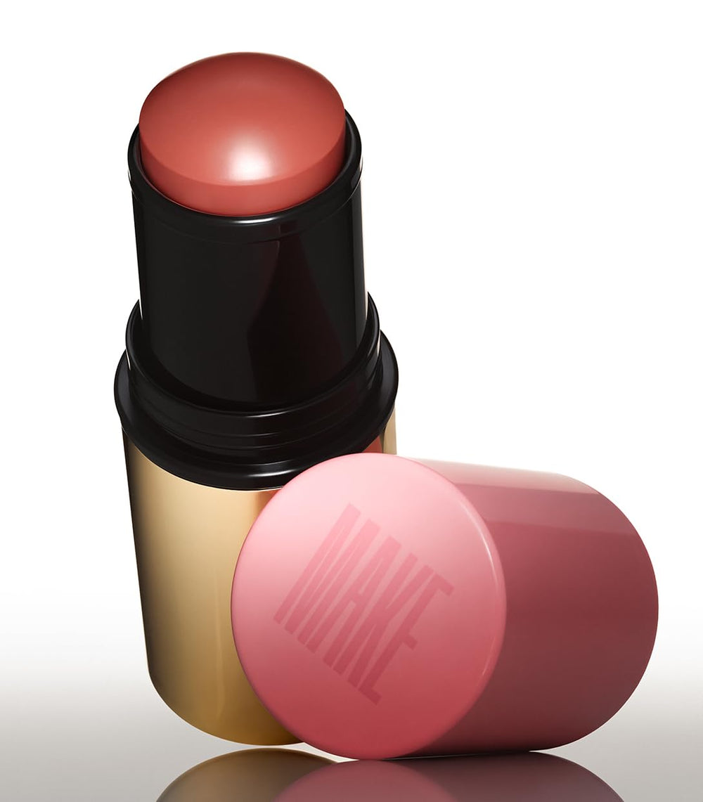 Blends easily with fingertips for soft matte finish with MAKE blush