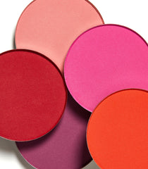 Dermatologist-tested makeup with gentle formula suitable for sensitive skin.