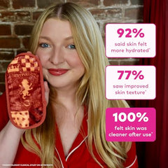 MakeUp Eraser Mini PRO cloud-soft fibers feel gentle on sensitive skin.