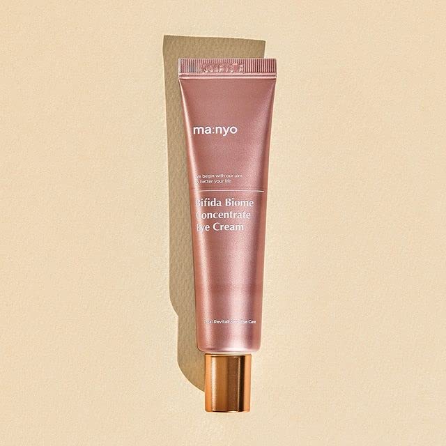 ma:nyo Bifida Biome Eye Cream tube close-up ideal for easy daily application.