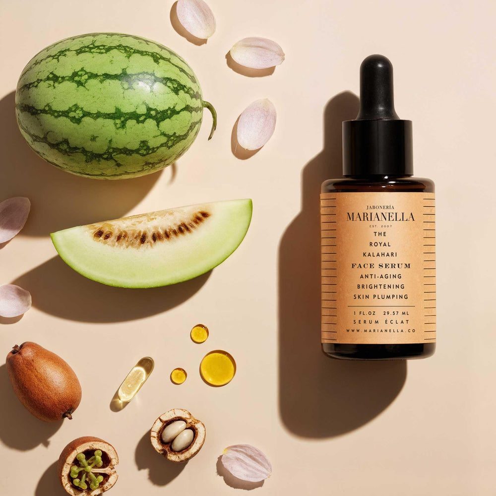 Marianella Mongongo oil detail highlights nourishment and hydrating properties.