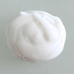Visual of color-safe formula from MASAMI Hydrating Conditioner benefiting color-treated strands