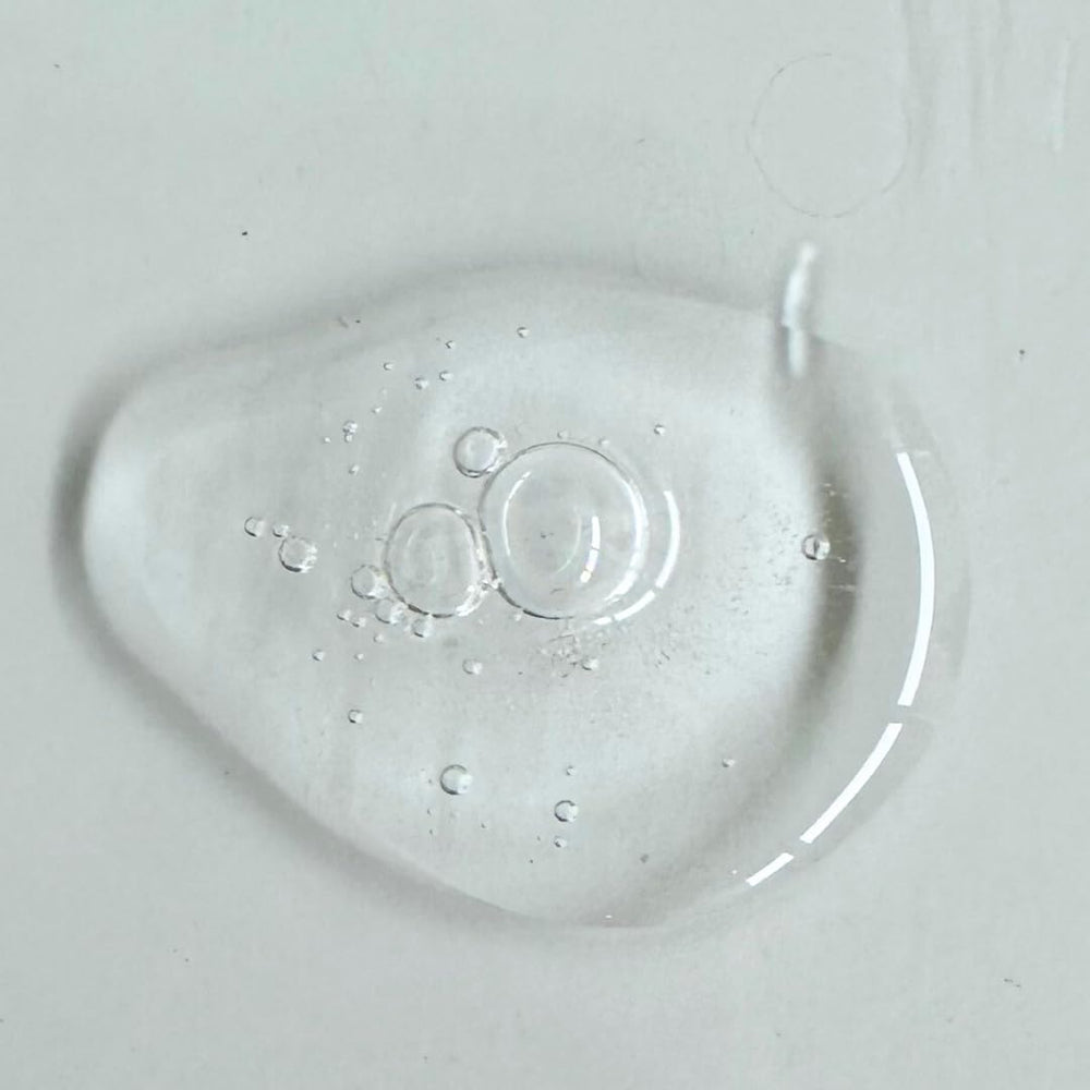 MASAMI Mekabu Hydrating Shine Serum label detail showing vegan, sulfate-free formula.