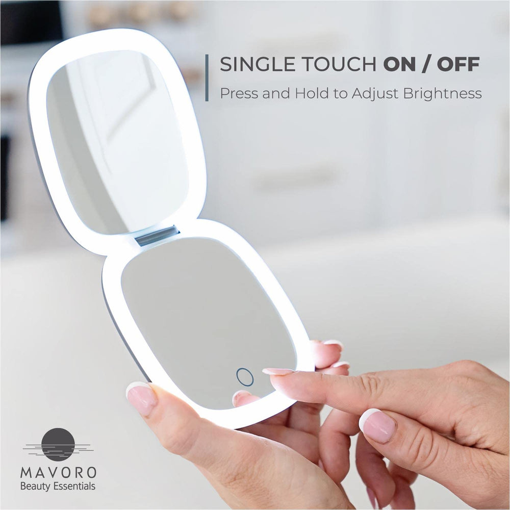 Mavoro 10x magnification lens for precise brows and lash detail.