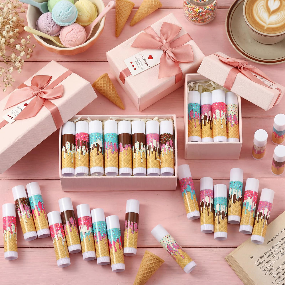 Maxcheck jasmine-flavor lip balm close-up for daily use
