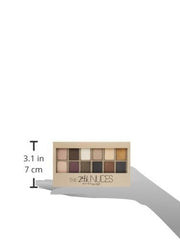 Maybelline The 24K Nudes dual-ended applicator aids precise blending on the go.