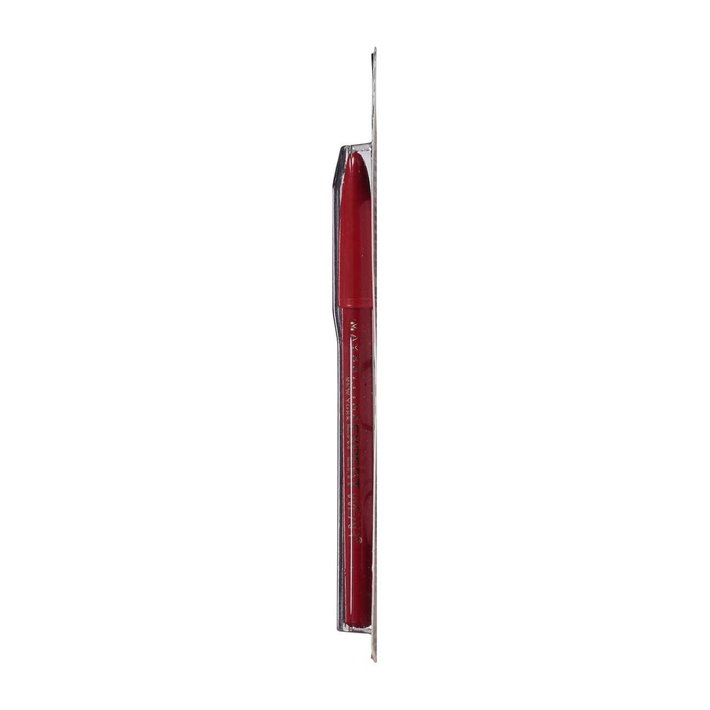 Three-pack offers convenient value and color versatility for daily looks.