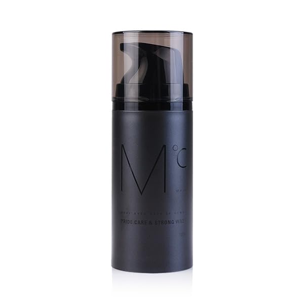 Mdoc Men's Strong Cooling Wash is applied to the intimate area for gentle cleansing.